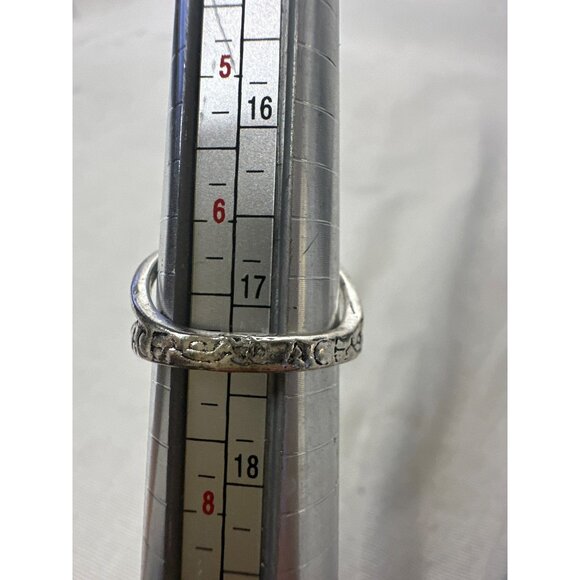 Silver-Tone Swirl Design Ring Size 7 With Embossed Script Details Chunky - Picture 4 of 4